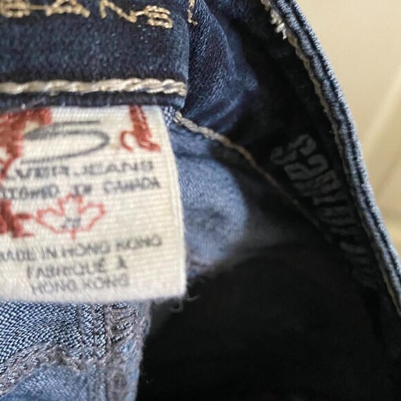 Silver Women's Santorini Dark Wash Cropped Ankle Factory Faded Jeans Size 28 - Picture 3 of 11